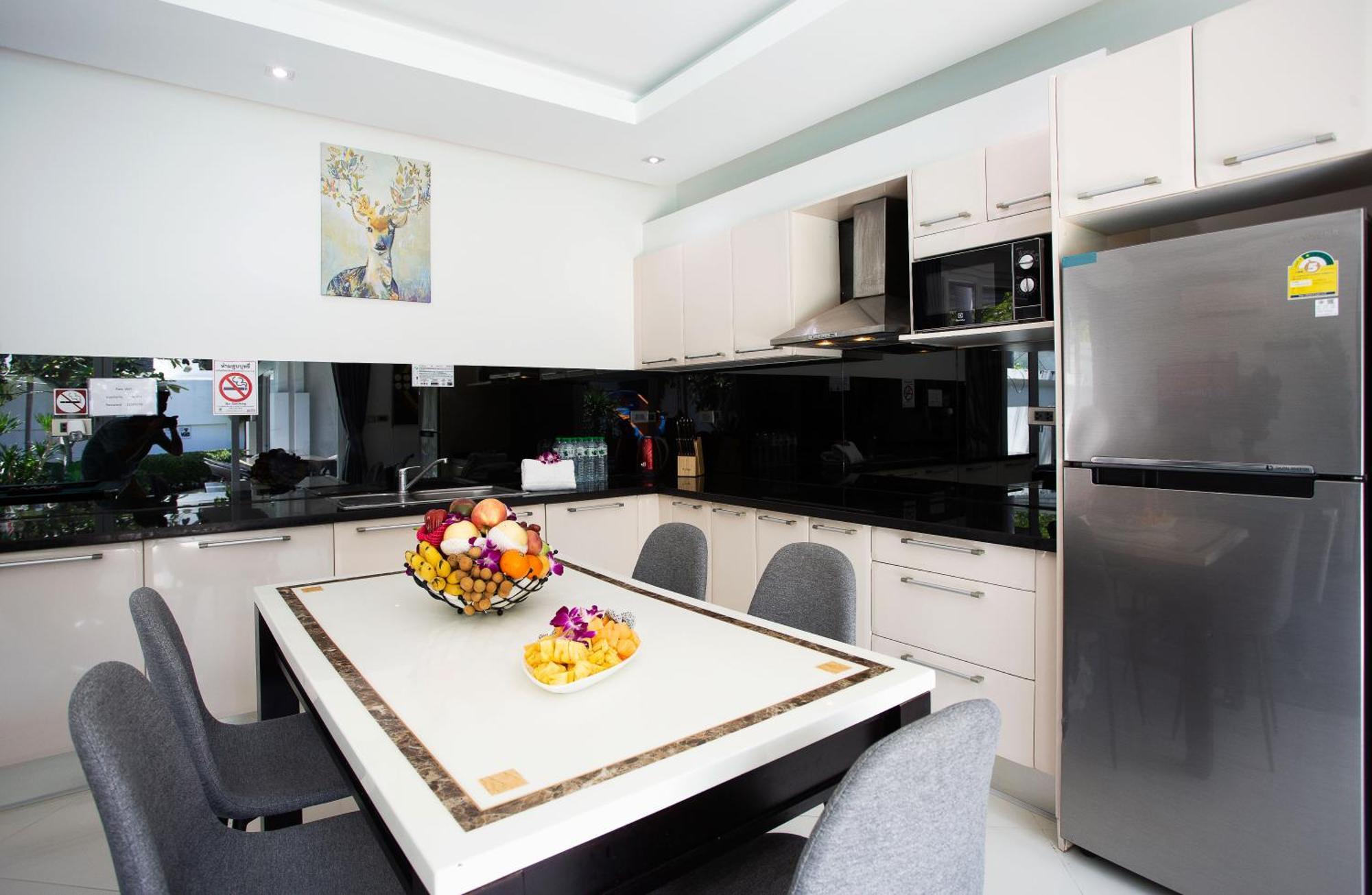 Villas In Pattaya Джомтьен Экстерьер фото